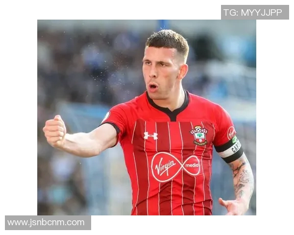 皮衣足球明星全名汇总及其风格解析